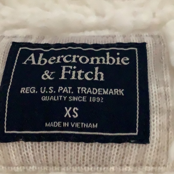 Throw Jacket - Picture 3 of 3